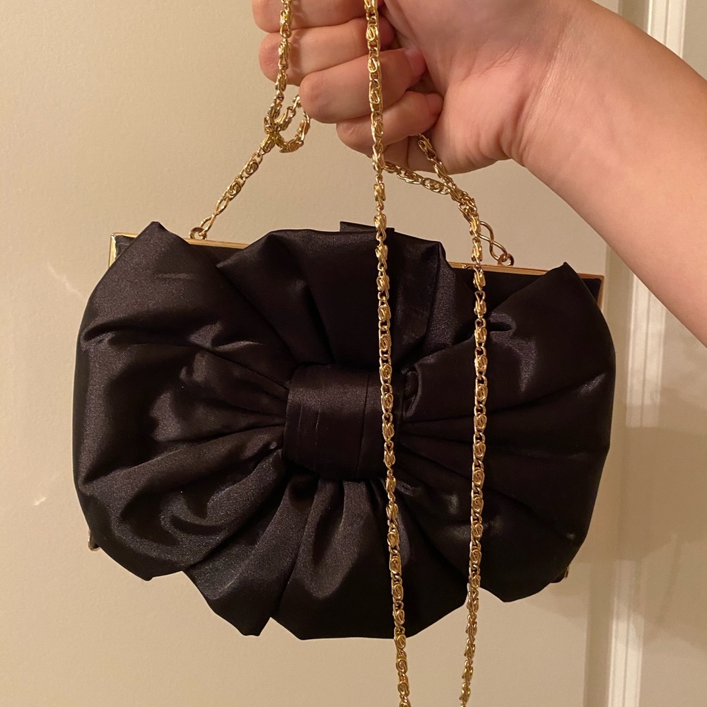 Black bow tie purse